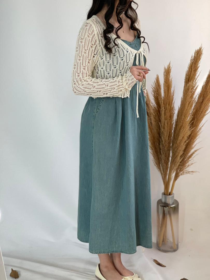 2D6DD853-6A44-46DE-9AE2-48A6182BC6EA